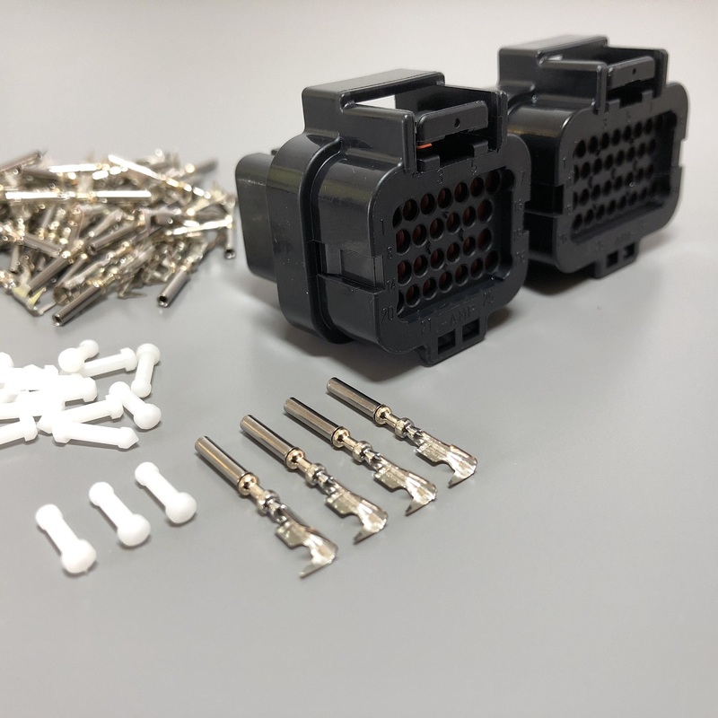 MoTeC PDM Connector Plug Clip Kit", "PDM15", "PDM30", "E888", "26-Pin + 34-Pin