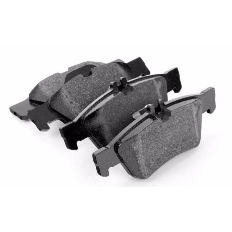 0064206620 0064205620 0064200520 Front Brake Pad Set For Mercedes BENZ R172 SLK55 AMG